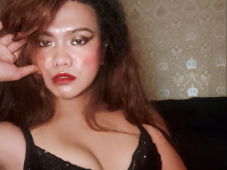 BlackBeautyTS - Friends, internet, movies and chess.