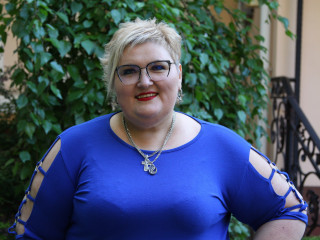 SVETLANA - Ich singe gerne, koche Essen